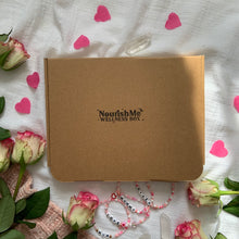 Load image into Gallery viewer, Mother’s Day Personalised Deluxe Box
