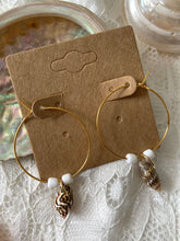 Load image into Gallery viewer, Mini Shell Hoops/White Beads
